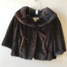 THROWBACK EXTRAVAGANCE - Fur jacket and hat  http://www.ctonlineauctions.com/detail.asp?id=676295