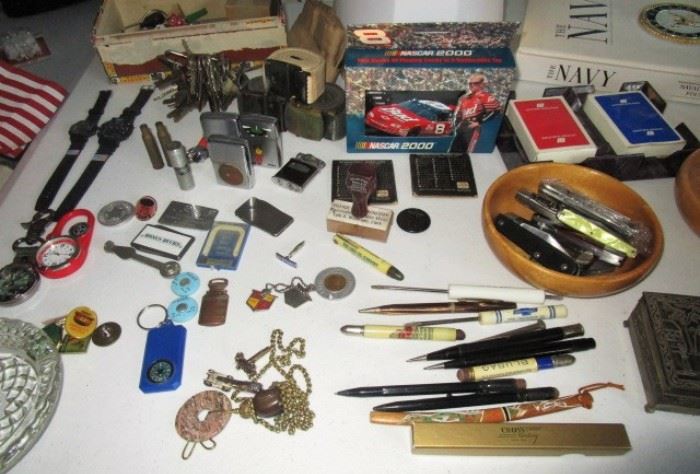 Small collectibles, knives, lighters, US Navy mechanical pencils, advertising pencils