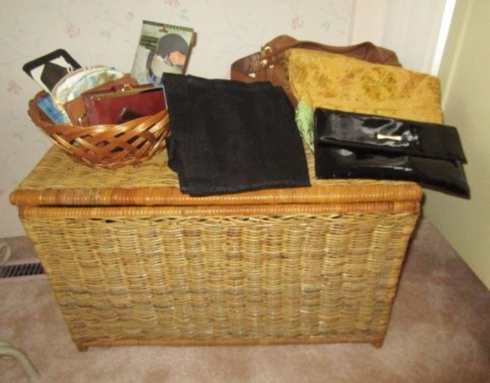 Wicker chest w/ cover, purses, wallets