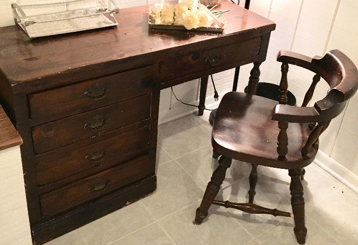 Vintage student desk with chair 