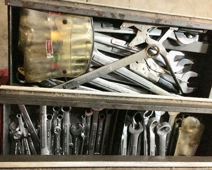 Mechanic hand tools / wrenches