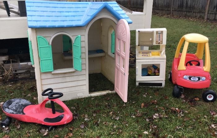 Tyke playhouse, car, scooter & kitchen