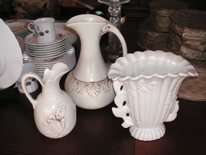 Red Wing pottery