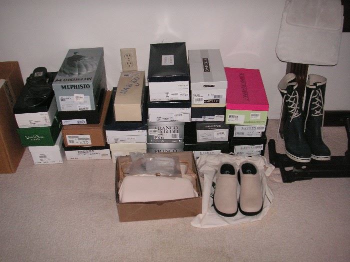 Lots of brand new shoes: Mephisto, Franco Sarto, Lauren + more