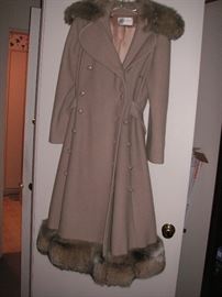 Vintage fur trim wool coat