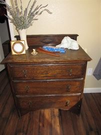 Petite antique dresser - Cute!
