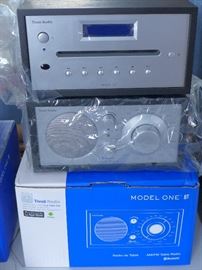 Tivoli audio Model 1 bluetooth with Tivoli CD player, new, perfect