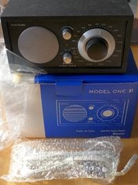 Tivoli Audio Model 1 bluetooth, new, perfect
