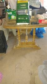 Solid table with leaf, ready to be shabby chic's. Priced VERY cheap ready to sell!