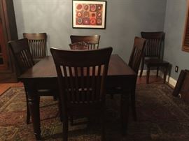 Dining Table, 6 Chairs and 2 Leaves