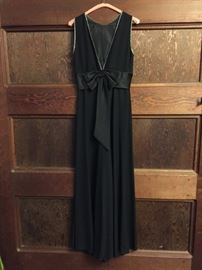 Nice After 5 Palazzo style pant leg jumpsuit - size small