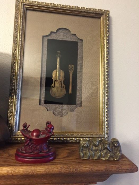 Frame mini violin, Reclining Buddha, Brass (See, Hear, Speak, Do No Evil) statue, 