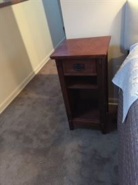 Night Stand (there are 2).