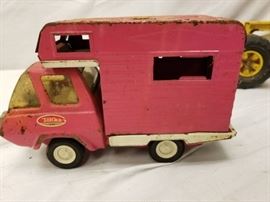 1 Pink Tonka Camper