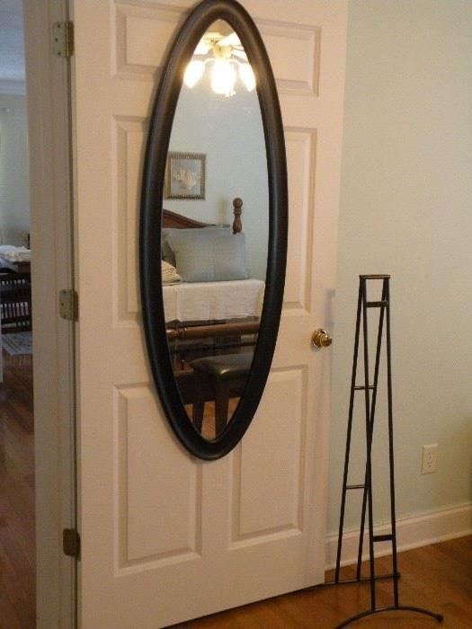 Mirror- hangs or attaches to stand