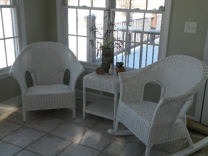 Wicker Set- Pier 1  (comes with leg attachments to make the 2nd chair a rocker as well)