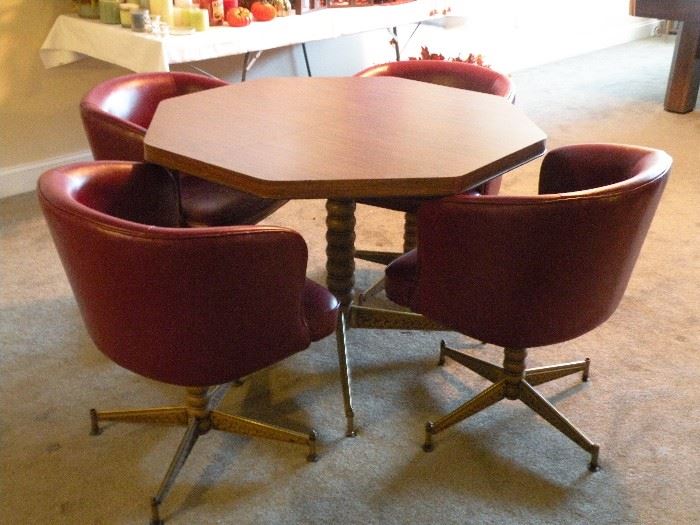 1970's Octagonal Table and 4 chairs