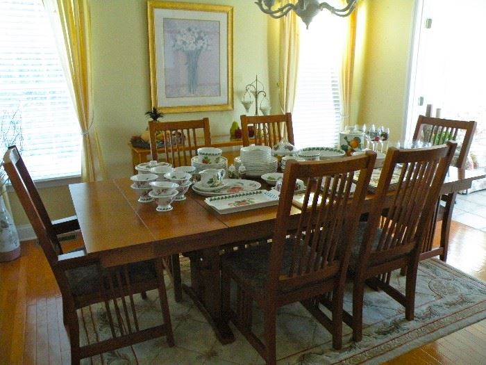 Bassett Dining Table and 6 chairs (pictured w the 2 leaves inserted)
