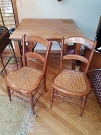 Vintage pit card table and two chairs