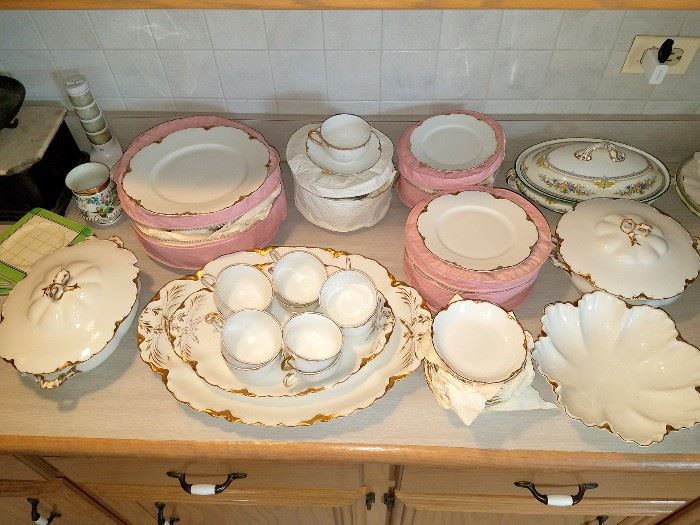 Windsor ware china set
