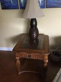 Pair of side tables 