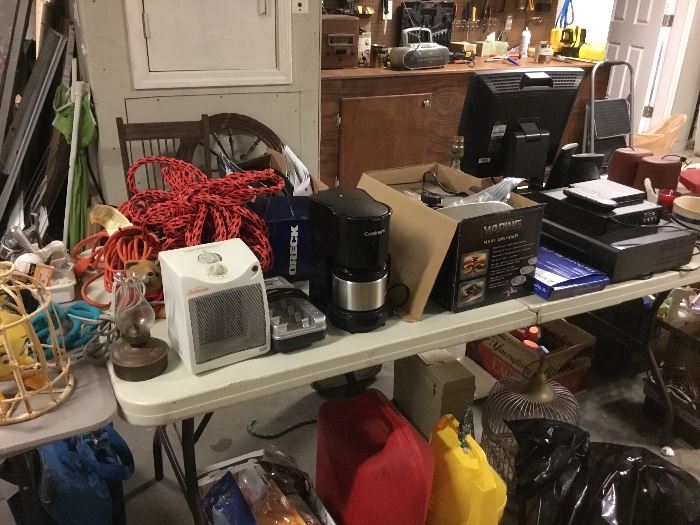 Mini appliances, meat grinder, coffee pot...