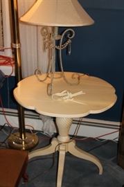 White Round Pedestal Table with Vintage Lamp
