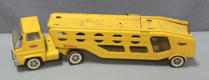 Tonka Pressed Steel Gas Turbine Truck with Car Carrier
