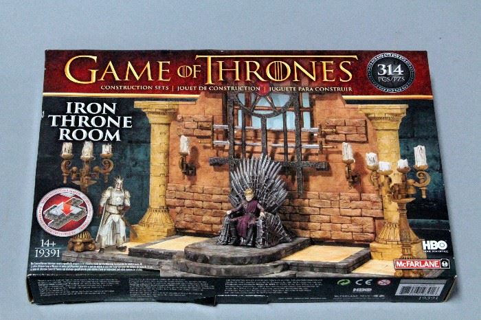 Game of Thrones McFarlane Toys Iron Throne Room Construction Sets, 314 Pieces, Appears New in Box