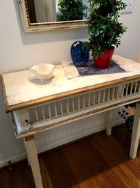 Really Cute Entry Table and Mirror...