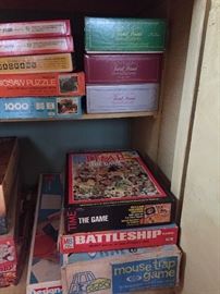 Vintage Games, Puzzles and Toys.