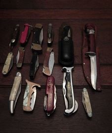 ASSORTED COLLECTION OF KNIVES, MANY MORE NOT PICTURED