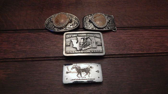 ASSORTED BELT BUCKLE COLLECTION