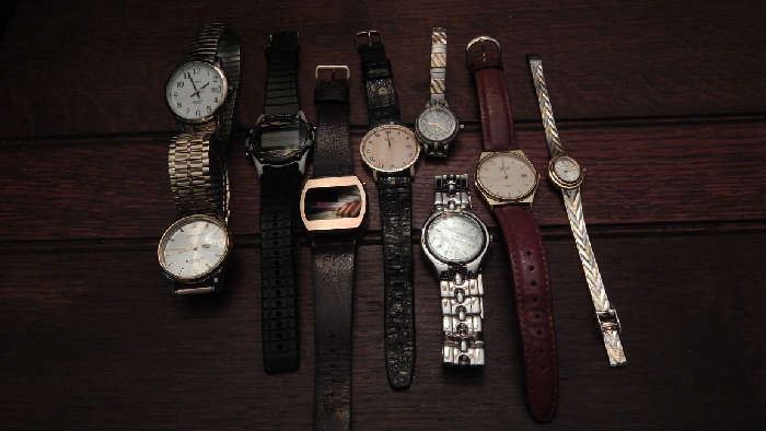 ASSORTED MENS/WOMENS WATCHES COLLECTION