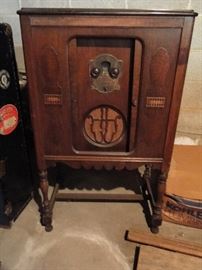 Vintage radio