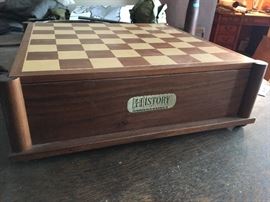 History Channel Chess and Backgammon set, like new
