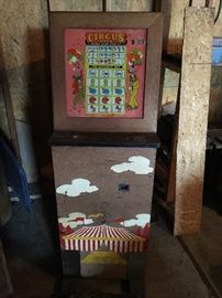 Vintage Game of Chance "Circus"