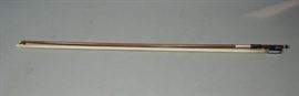 Lot 6 EMILE DUPREE Violin Bow. Marked 550.