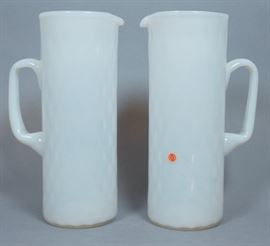Lot 116 Pr Italian Opalescent Glass Pitchers. Elegant cyl