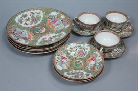 Lot 147 13pc Rose Medallion Chinese Export Dishes. 3 shal