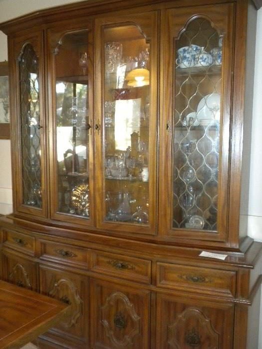 VINTAGE MID CENTURY CHINA CABINET FILLED
