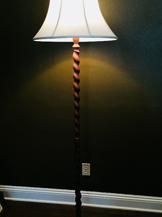 Beautiful, tall barley twist lamp