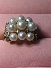 14k ring - pearl & diamonds