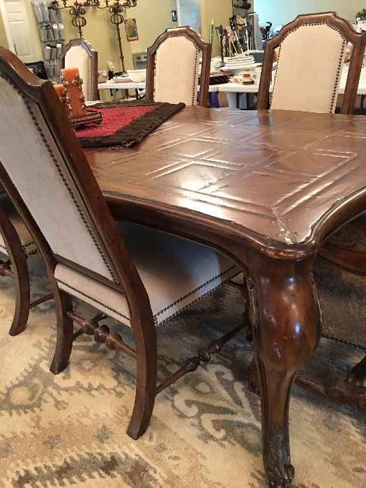 Lutrell Dining Room Table with 6 Side Chairs and 2 End Chairs