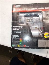 Campbell Hausfeld Detail Spray Gun