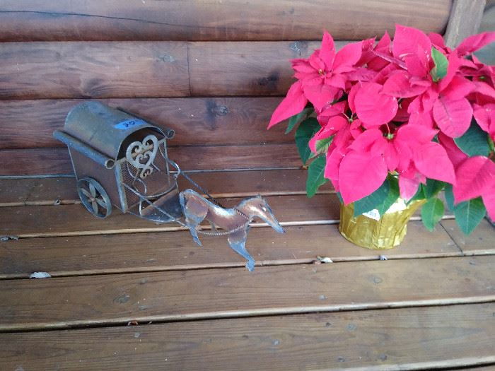 Cute Metal Horse and Wagon Sculpture