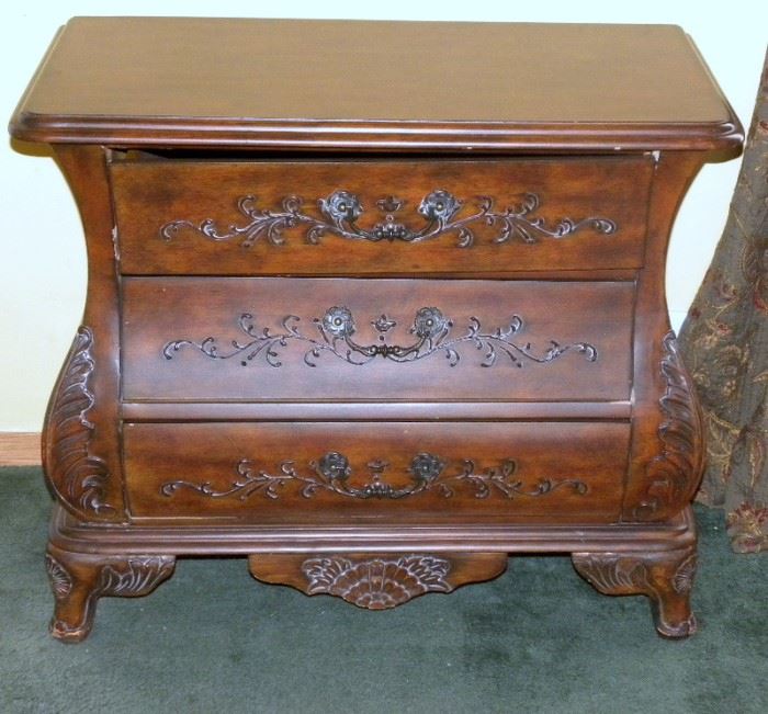 Bombay Style Chest