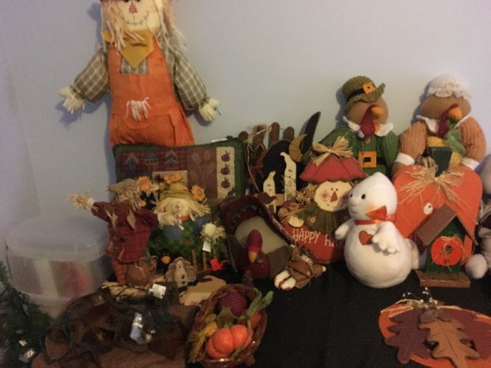 Fall themed decorations 