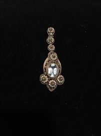 Amazing detailed 14k gold and aquamarine pendant. 