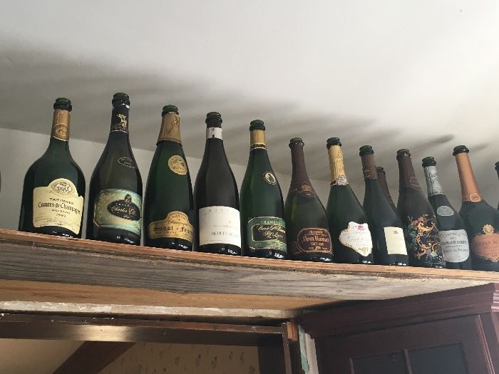 Large collection of bottles & labels 